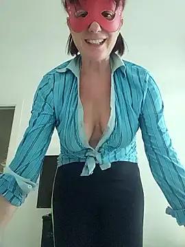 Vagabondainnamorata online show from 6, 3, 2025