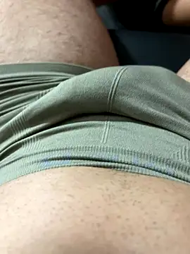 Snapshot of TuPapasitoo69 chatting on 17, 11, 2025 TuPapasitoo69 online show from 17, 11, 2025