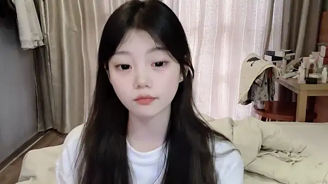 yangyang-1115 online show from 4, 3, 2025