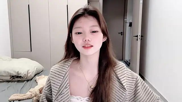 yangyang-1115 online show from 17, 10, 2025