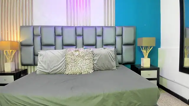 AshleyHill2 online show from 22, 2, 2025