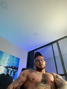 Snapshot of DimitriSullivan_ chatting on 12, 1, 2025 DimitriSullivan  online show from 12, 1, 2025