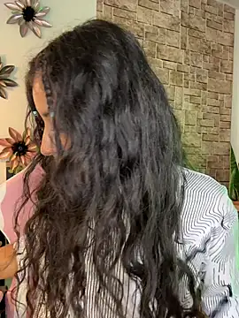 Lady Rey online show from 6, 4, 2026