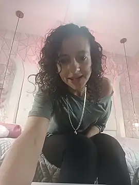AriannaRussell  online show from 17, 5, 2026