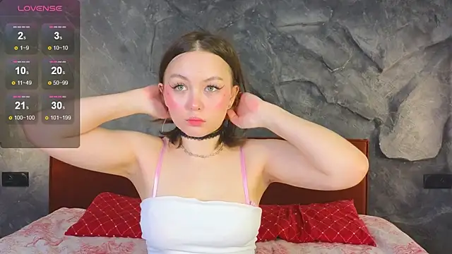 GwendolynFinch online show from 10, 2, 2025