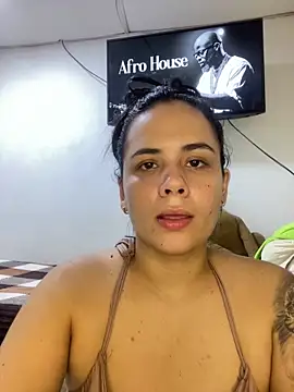 Leyna Kenet online show from 15, 12, 2025