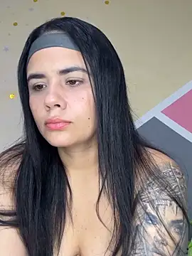 Leyna Kenet online show from 31, 5, 2026