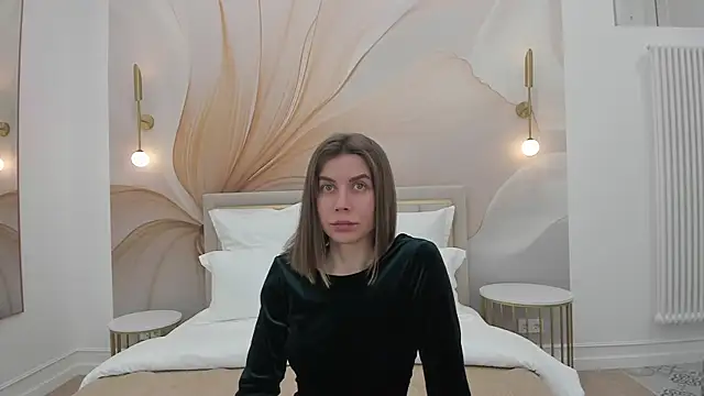 VikkiStorm online show from 25, 1, 2025