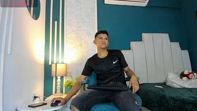 Jeffry wolvess online show from 27, 2, 2025