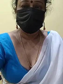 Snapshot of rekha_naier chatting on 10, 3, 2025 rekha naier online show from 10, 3, 2025