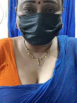 Snapshot of rekha_naier chatting on 11, 10, 2025 rekha naier online show from 11, 10, 2025