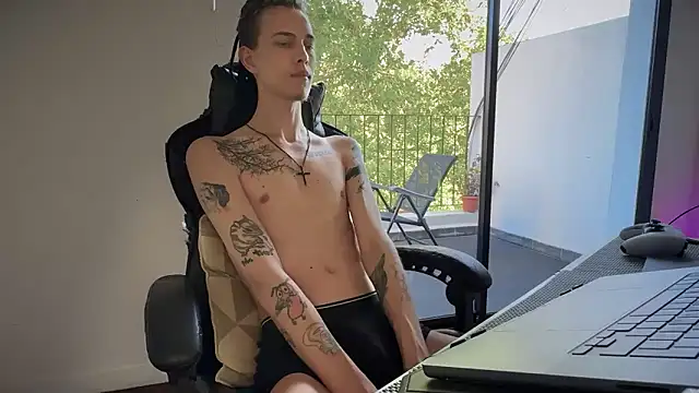 Snapshot of Den_BlueXx chatting on 25, 2, 2026 Den BlueXx online show from 25, 2, 2026