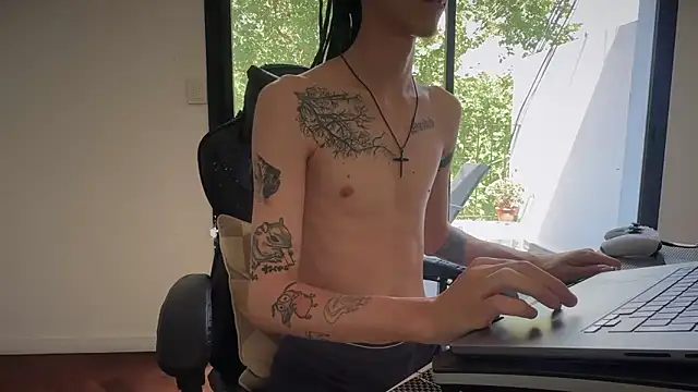 Snapshot of Den_BlueXx chatting on 28, 2, 2026 Den BlueXx online show from 28, 2, 2026