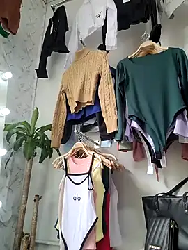 Snapshot of SarahXRusso chatting on 20, 12, 2024 SarahXRusso online show from 20, 12, 2024