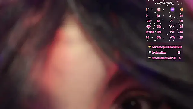 Snapshot of Little_maeve chatting on 18, 3, 2025 Little maeve online show from 18, 3, 2025