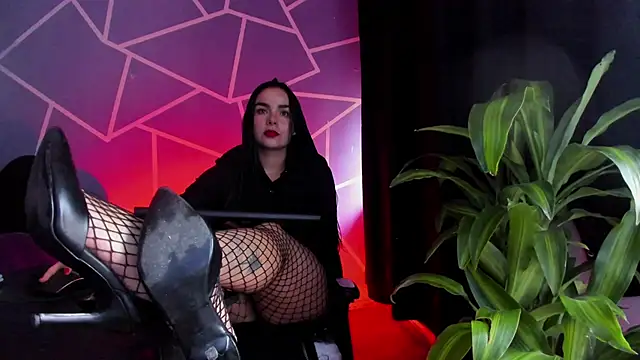Snapshot of thakytona chatting on 19, 10, 2025 thakytona online show from 19, 10, 2025