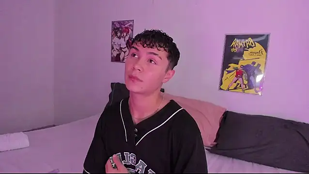 Snapshot of crushnier chatting on 9, 12, 2024 crushnier online show from 9, 12, 2024