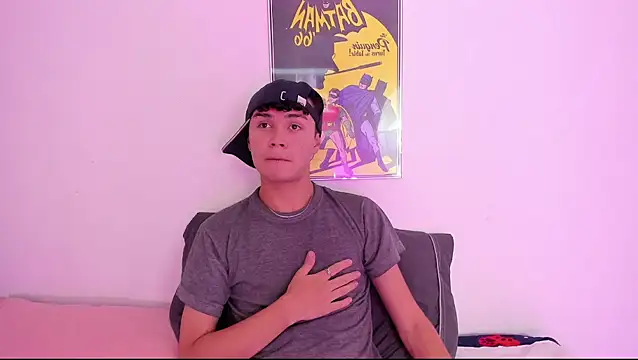 Snapshot of crushnier chatting on 12, 12, 2024 crushnier online show from 12, 12, 2024