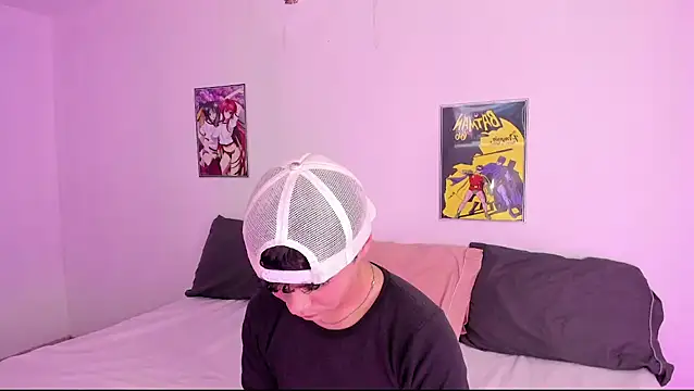 Snapshot of crushnier chatting on 19, 12, 2024 crushnier online show from 19, 12, 2024