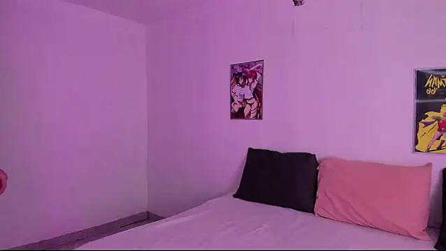 Snapshot of crushnier chatting on 20, 12, 2024 crushnier online show from 20, 12, 2024