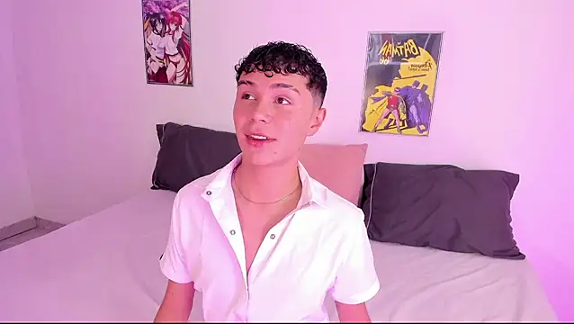 Snapshot of crushnier chatting on 21, 12, 2024 crushnier online show from 21, 12, 2024