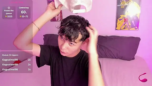 Snapshot of crushnier chatting on 10, 3, 2025 crushnier online show from 10, 3, 2025