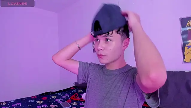 Snapshot of crushnier chatting on 15, 3, 2025 crushnier online show from 15, 3, 2025