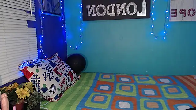 Snapshot of hannyababe chatting on 10, 12, 2024 hannyababe online show from 10, 12, 2024