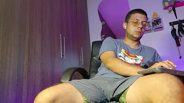 Nymphobuddies online show from 14, 3, 2026