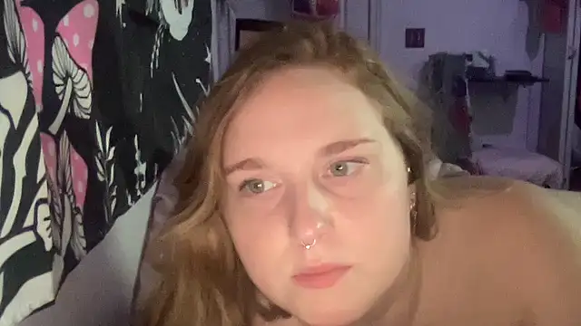 Snapshot of thickgingergoddess chatting on 19, 1, 2025 thickgingergoddess online show from 19, 1, 2025