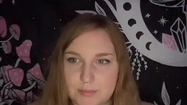 Snapshot of thickgingergoddess chatting on 4, 2, 2025 thickgingergoddess online show from 4, 2, 2025