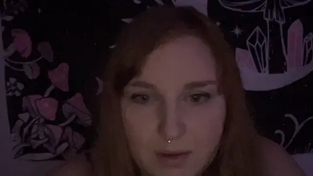 Snapshot of thickgingergoddess chatting on 4, 2, 2025 thickgingergoddess online show from 4, 2, 2025