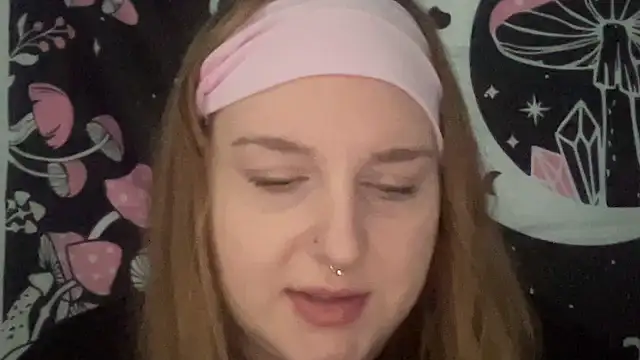 Snapshot of thickgingergoddess chatting on 7, 2, 2025 thickgingergoddess online show from 7, 2, 2025