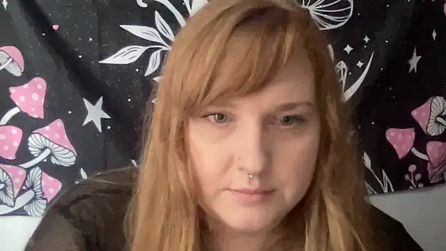 Snapshot of thickgingergoddess chatting on 22, 2, 2025 thickgingergoddess online show from 22, 2, 2025