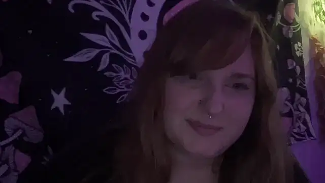Snapshot of thickgingergoddess chatting on 24, 2, 2025 thickgingergoddess online show from 24, 2, 2025