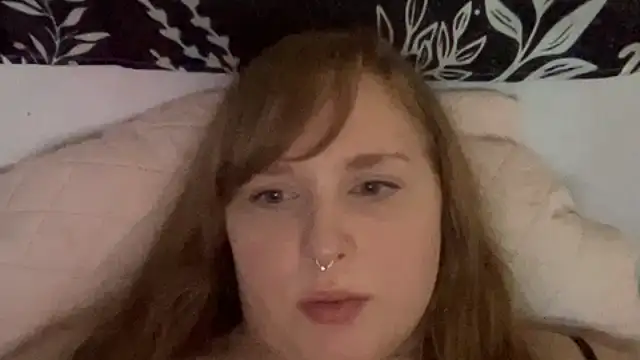 Snapshot of thickgingergoddess chatting on 2, 3, 2025 thickgingergoddess online show from 2, 3, 2025