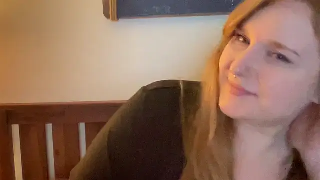 Snapshot of thickgingergoddess chatting on 6, 3, 2025 thickgingergoddess online show from 6, 3, 2025