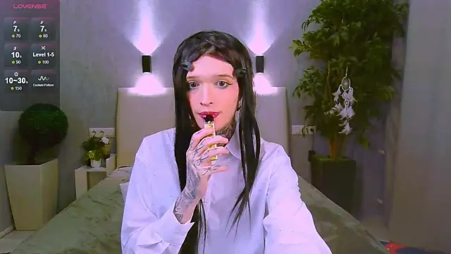 Simona Rain online show from 3, 2, 2025