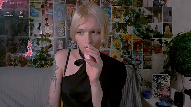 Simona Rain online show from 1, 10, 2025