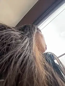 LIZ-06  online show from 19, 2, 2026