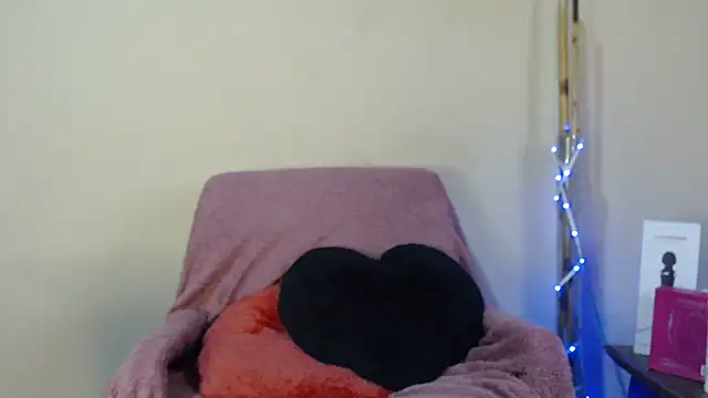 natgirlnatural online show from 27, 3, 2026