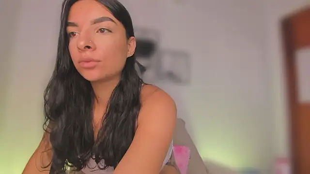 777AylinZ online show from 3, 2, 2026