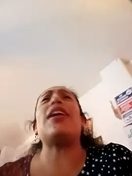 yaz guzman online show from 7, 12, 2024