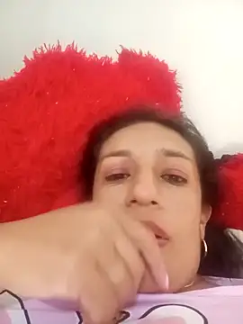 yaz guzman online show from 14, 9, 2025