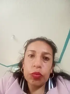 yaz guzman online show from 15, 9, 2025