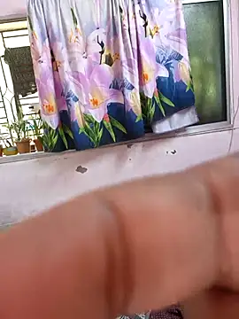 Snapshot of Cute-manisha chatting on 1, 3, 2025 Cute-manisha online show from 1, 3, 2025