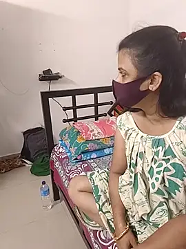 Snapshot of Cute-manisha chatting on 6, 10, 2025 Cute-manisha online show from 6, 10, 2025