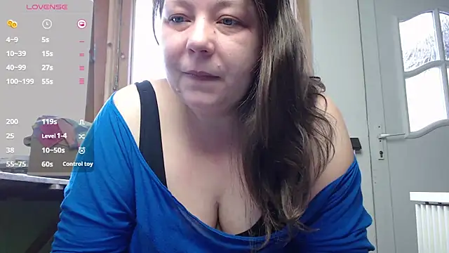 Snapshot of KasiaPrivat chatting on 6, 1, 2025 KasiaPrivat online show from 6, 1, 2025