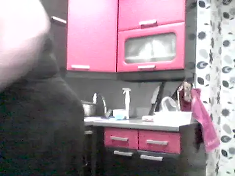 Lisa Suzie online show from 14, 2, 2025