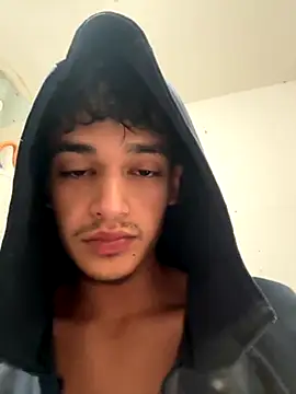 Snapshot of slimm2x chatting on 14, 11, 2025 slimm2x online show from 14, 11, 2025